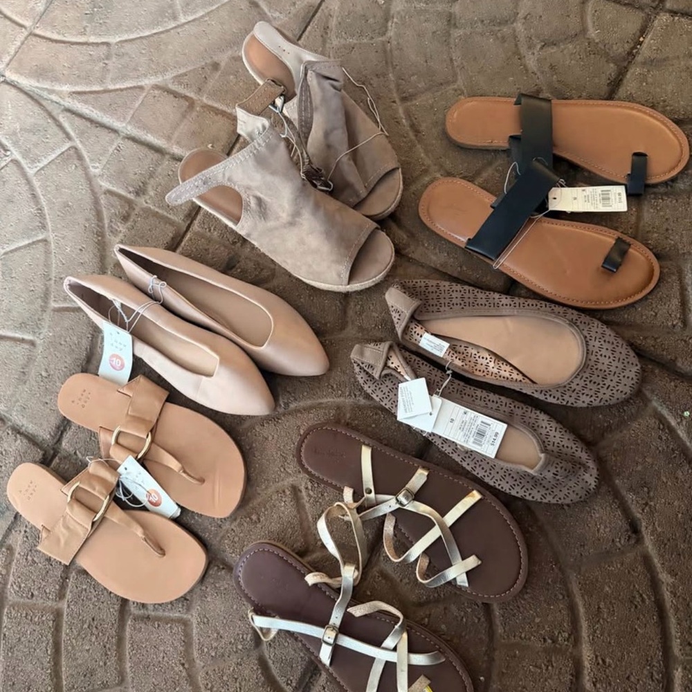 6 Women Size 10 Sandals Shoes Bundle